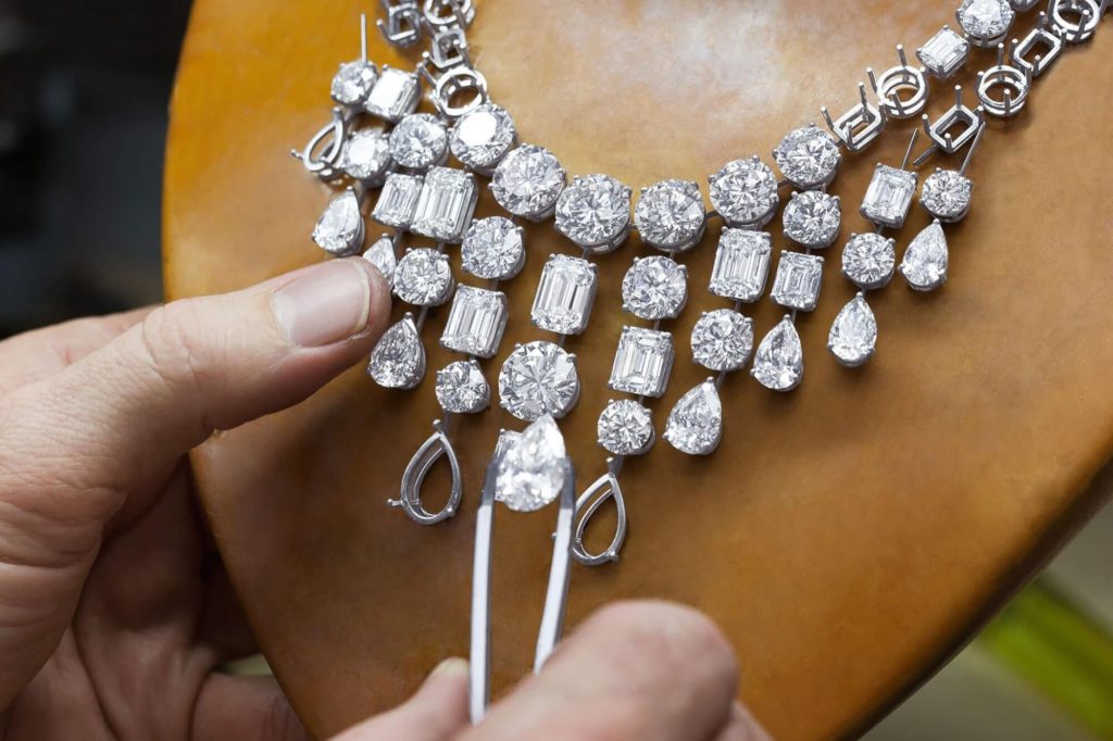 Graff, Patek Philippe, Luxury Zone, Vancouver, BC, Vancity, YVR, BC, EcoLuxLuv, Helen Siwak, Retail Insider, Luxury Lifestyle