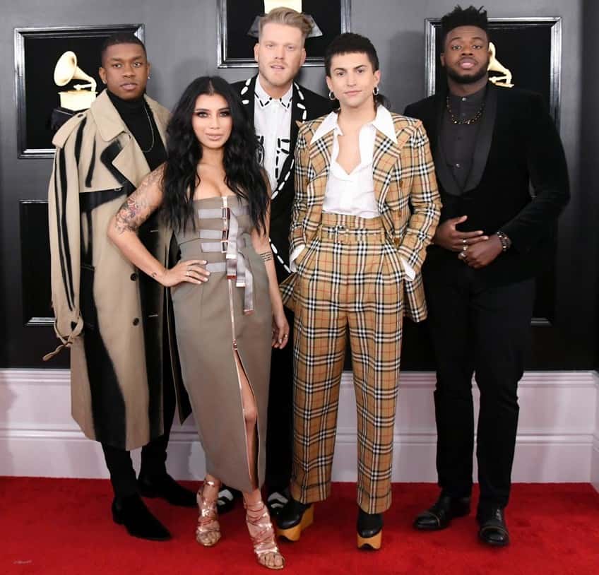 EcoLux☆Lifestyle: Fashion Friday: The Weird and Wonderful Grammy’s