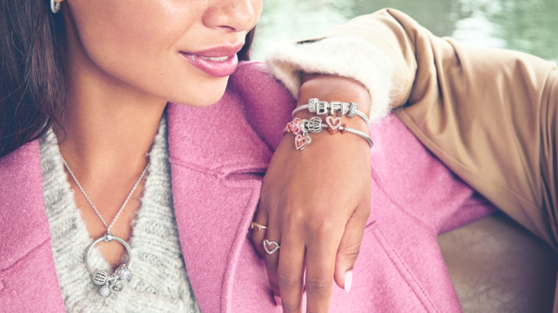 EcoLux☆Lifestyle: Galentine’s Day Celebrates Friends and Ourselves