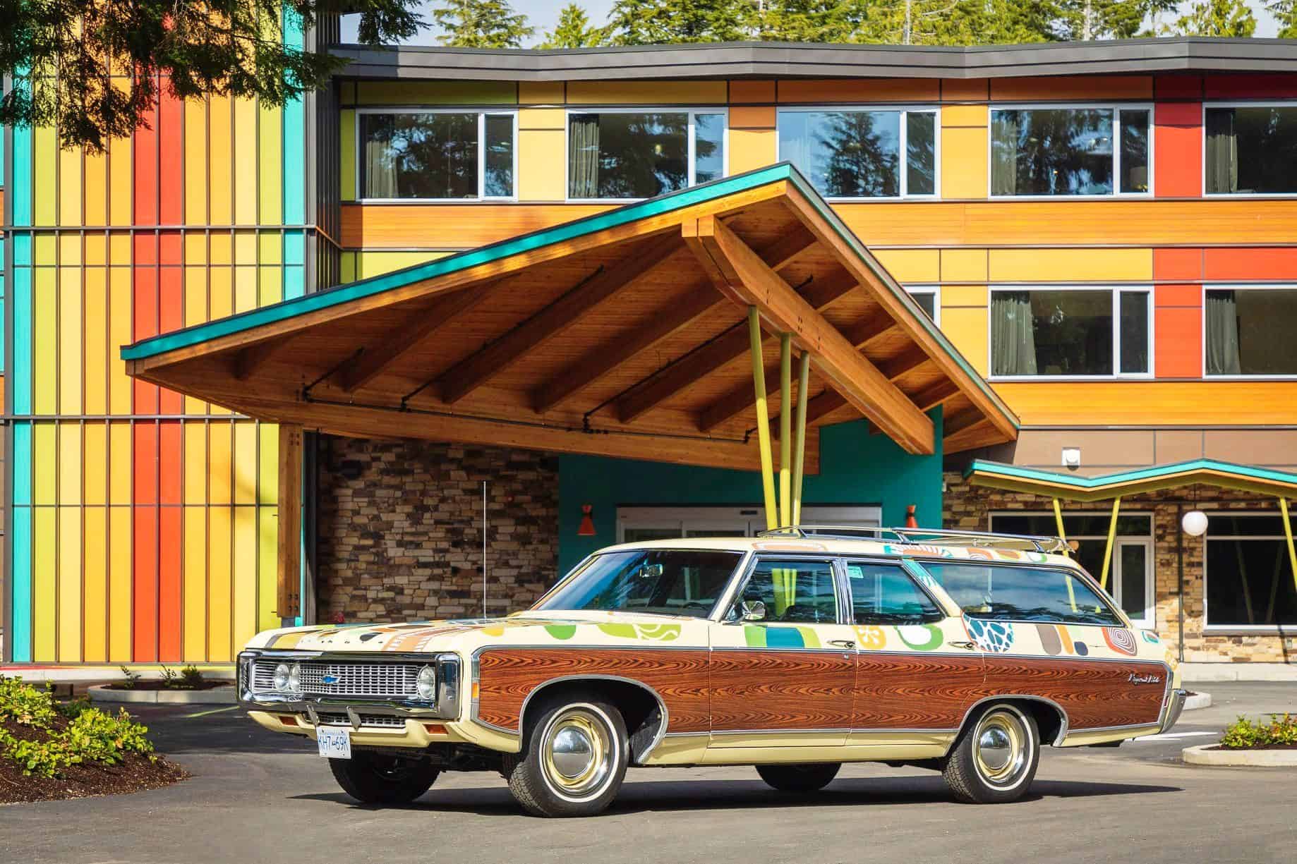 EcoLux☆Lifestyle: Hotel Zed Tofino Takes Retro Kitsch to a Whole New Level of Swank