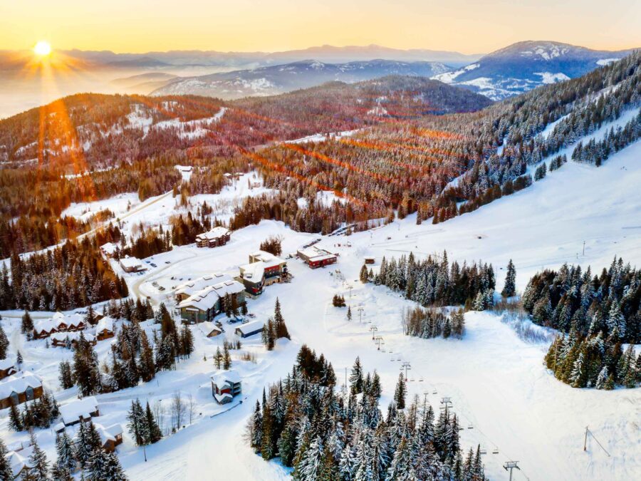 The Josie Hotel, Rossland, Ski Vacation, Helen Siwak, Vancouver, BC, Vancity, YVR
