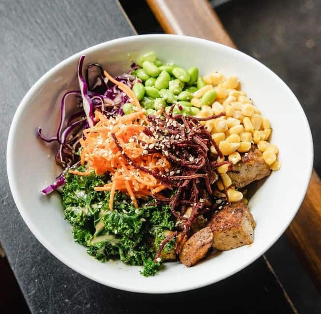 Plantbased big bowls, Vancouver restaurants, Small Business, EcoLuxliving food blog, Helen Siwak,vegan, luxury, lifestyle
