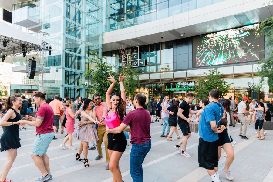 the amazing brentwood, milk comms, helen siwak, shannon heth, summer, lifestyle, vancouver, bc, yvr